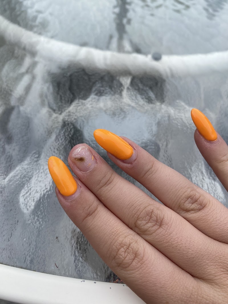 Damon's Nails, nail salon in Amherst, OH, photo 5 of 8